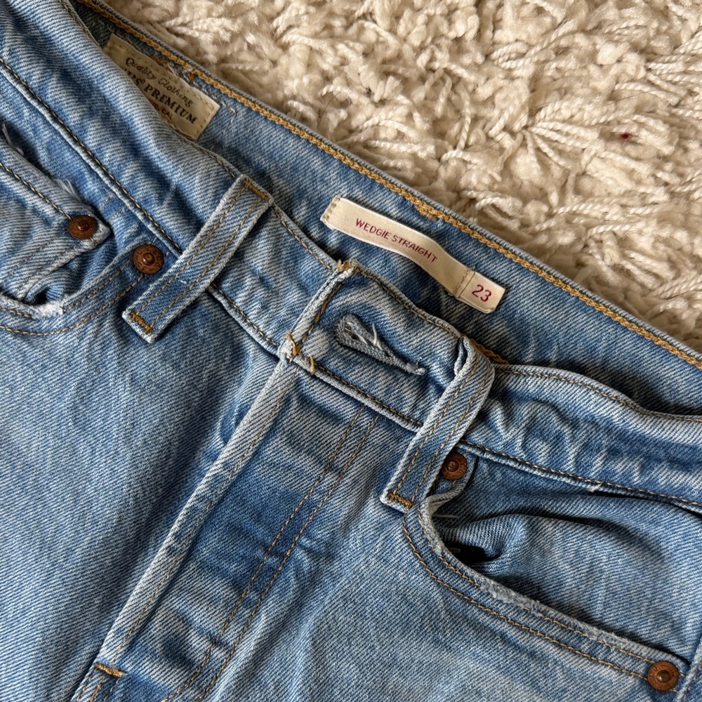 Levi's Light Blue Denim Jeans with Brown Leather Patch